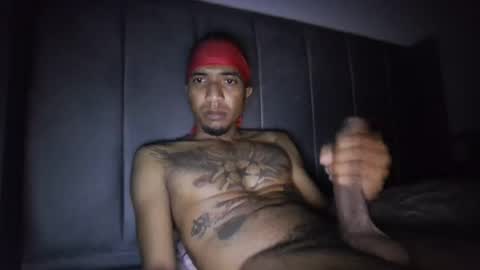 Snapshot of comoseria1927realg4life chatting on 07-03-26, 03:35 comoseria1927realg4life online show from 07-03-26, 03:35