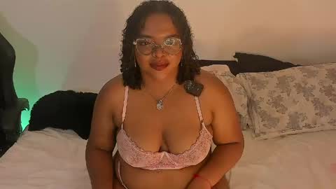 Snapshot of conielaurenth chatting on 06-06-26, 11:15 conielaurenth online show from 06-06-26, 11:15