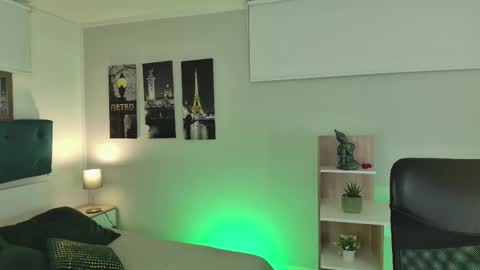 Connie online show from 03-10-25, 08:12