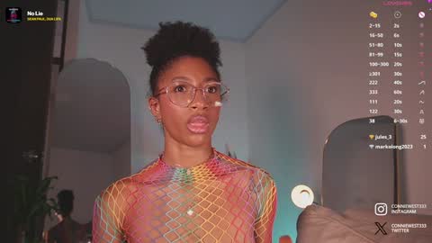 Snapshot of connie_west0 chatting on 01-20-25, 06:21   independent model online show from 01-20-25, 06:21