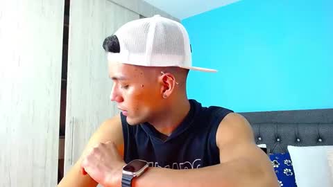 Connor online show from 03-07-25, 07:27