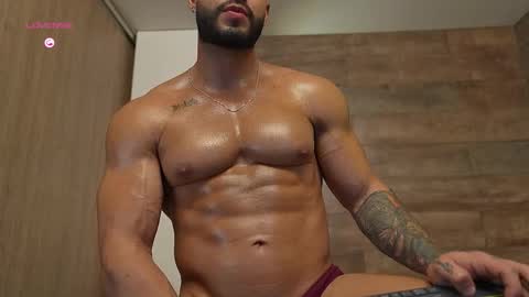 connor_h1 online show from 03-05-26, 04:08