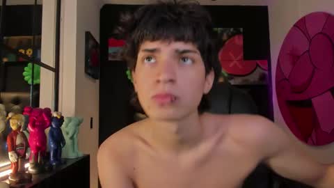 Snapshot of connor_stone_ chatting on 11-23-25, 07:46 connor_stone_ online show from 11-23-25, 07:46