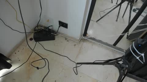 Snapshot of connor_stone_ chatting on 12-04-25, 08:06 connor_stone_ online show from 12-04-25, 08:06