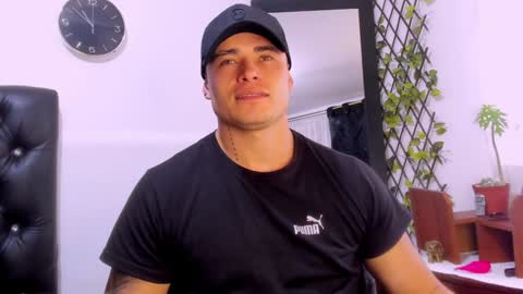 Snapshot of connorsmith_26 chatting on 01-20-25, 03:50 Connor Smith online show from 01-20-25, 03:50