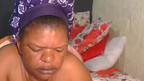 Snapshot of conny685249 chatting on 11-06-25, 03:29 conny online show from 11-06-25, 03:29