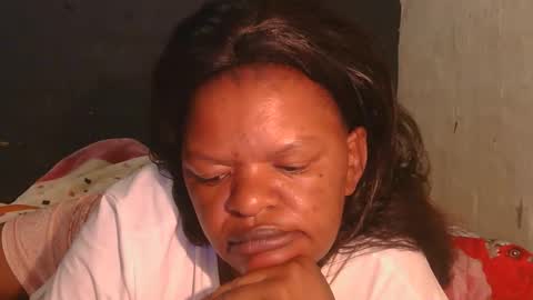 Snapshot of conny685249 chatting on 11-11-25, 02:33 conny online show from 11-11-25, 02:33