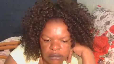 Snapshot of conny685249 chatting on 11-18-25, 04:06 conny online show from 11-18-25, 04:06