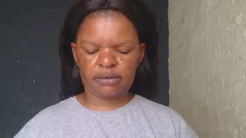 Snapshot of conny685249 chatting on 12-05-25, 06:44 conny online show from 12-05-25, 06:44