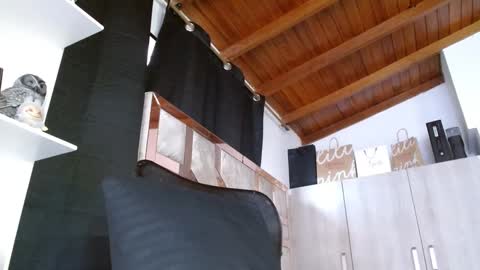 Snapshot of conny_bens chatting on 10-06-25, 07:55 conny_bens online show from 10-06-25, 07:55