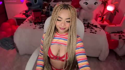 Snapshot of conny_curly chatting on 02-14-25, 01:29 Conny online show from 02-14-25, 01:29