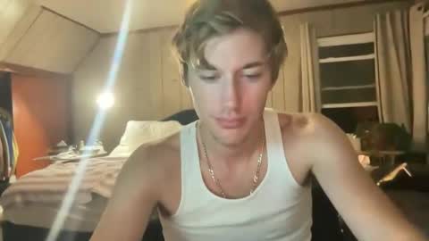 Snapshot of conortho96 chatting on 10-05-25, 06:23 conortho96 online show from 10-05-25, 06:23