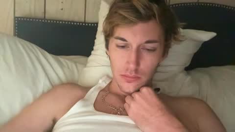 Snapshot of conortho96 chatting on 10-13-25, 02:55 conortho96 online show from 10-13-25, 02:55