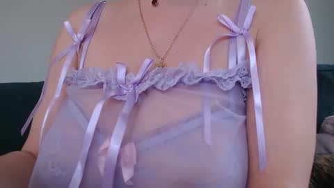 Snapshot of constantcumquest chatting on 11-07-25, 04:51 ANR Mommy online show from 11-07-25, 04:51