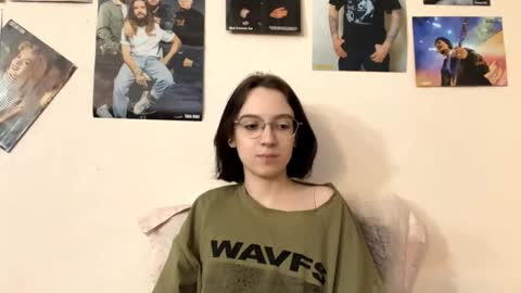 Snapshot of consuelamcelwaine chatting on 03-15-26, 02:34 consuelamcelwaine online show from 03-15-26, 02:34