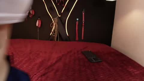 cookie_bit_ online show from 04-15-26, 07:58