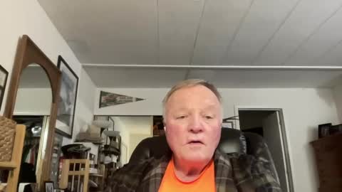 Snapshot of cookoosnest chatting on 02-14-25, 04:47 cookoosnest online show from 02-14-25, 04:47