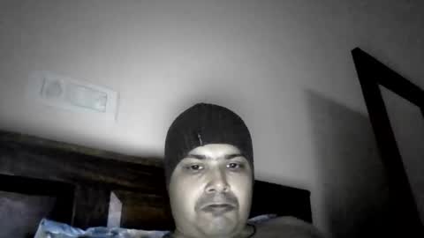 Cool Breeze09 online show from 10-26-25, 01:22