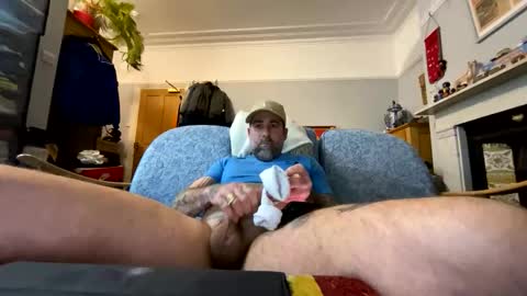 cooledjdjd82 online show from 12-16-25, 06:35