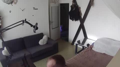 Coolfoolpair online show from 01-10-26, 12:51