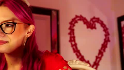 Ginger The Cringer online show from 12-18-25, 08:53