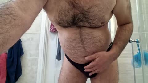 Snapshot of coolube1 chatting on 02-17-25, 04:26 coolube1 online show from 02-17-25, 04:26