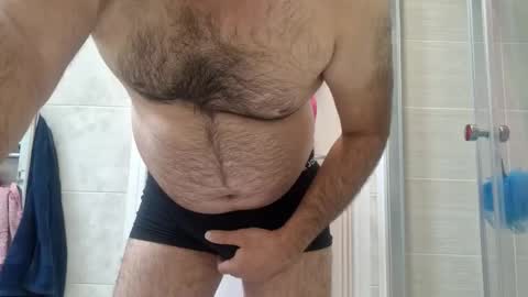 Snapshot of coolube1 chatting on 09-14-25, 01:32 coolube1 online show from 09-14-25, 01:32