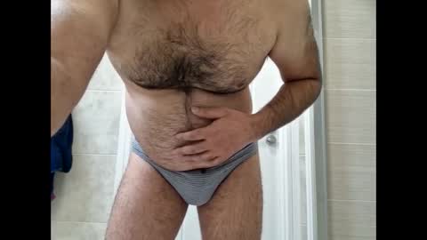 Snapshot of coolube1 chatting on 11-05-25, 12:27 coolube1 online show from 11-05-25, 12:27