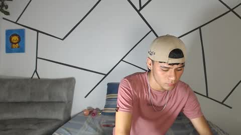 Snapshot of cooper_shiro chatting on 12-20-25, 08:05 shiro online show from 12-20-25, 08:05