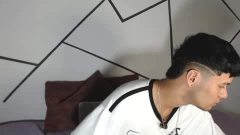 Snapshot of cooper_shiro chatting on 01-08-26, 07:05 shiro online show from 01-08-26, 07:05