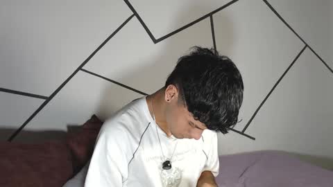 Snapshot of cooper_shiro chatting on 01-10-26, 07:04 shiro online show from 01-10-26, 07:04