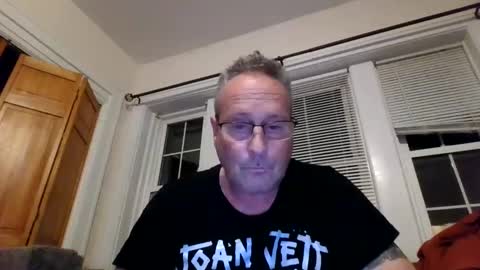 Snapshot of copacetic999 chatting on 10-27-25, 02:15 copacetic999 online show from 10-27-25, 02:15