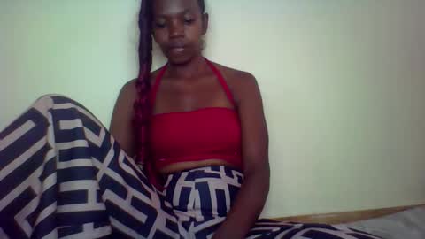 coquine_lara online show from 04-19-26, 11:31