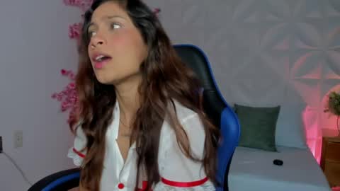  CORA  online show from 04-09-26, 01:05