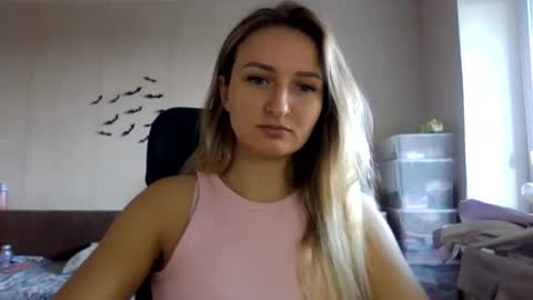 cora_fora online show from 09-29-25, 07:57