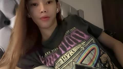 Cora online show from 02-06-26, 07:02