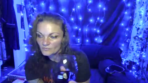 Snapshot of corakink82 chatting on 07-26-26, 07:26 CoraKink online show from 07-26-26, 07:26
