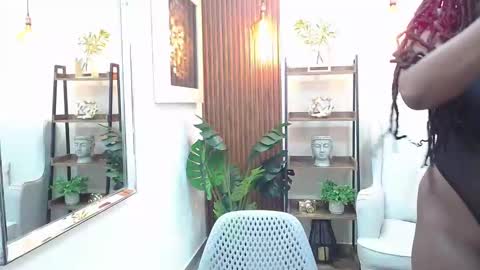 Coral online show from 12-01-25, 11:04