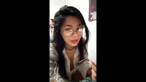 Snapshot of coralinebane chatting on 03-12-26, 08:15 coralinebane online show from 03-12-26, 08:15
