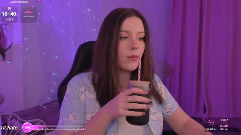 little girl who is always right or Coraline online show from 12-24-24, 05:27