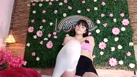 Snapshot of coralinexxx07 chatting on 09-13-25, 12:21 Coraline uwu Bienvenidos al dulce mundo de Coraline Hola amores soy Coraline Una chica tierna juguetona online show from 09-13-25, 12:21