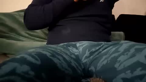 Snapshot of corazonazulem chatting on 02-15-26, 08:13 Emmacast online show from 02-15-26, 08:13