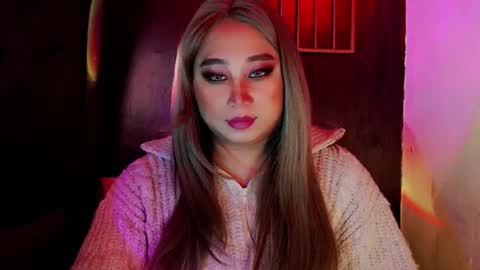 corefinder_xx online show from 11-12-25, 06:58