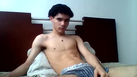 Snapshot of corey_stone_ chatting on 01-09-26, 05:04 Corey Stone online show from 01-09-26, 05:04