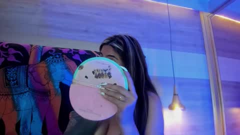 Cori online show from 03-25-26, 03:56