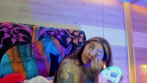 Cori online show from 04-01-26, 04:02