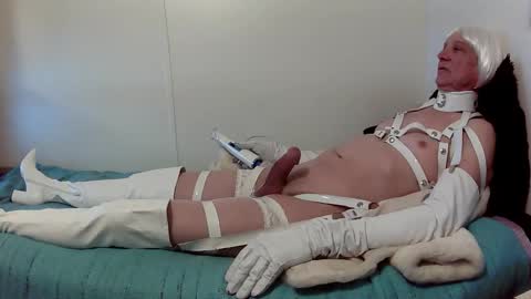 corsetnboots online show from 02-19-26, 06:04