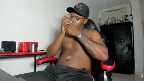 Corvis Xnc0012 online show from 03-05-25, 06:33