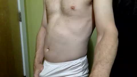 Snapshot of corykinkycam chatting on 12-06-24, 09:32 DripTank online show from 12-06-24, 09:32