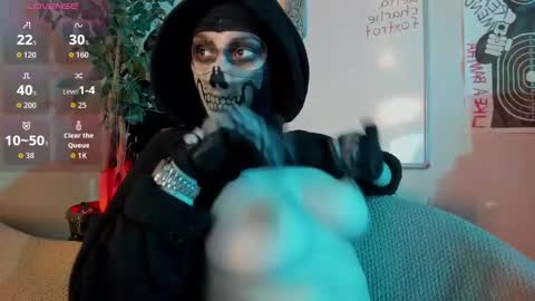 cos_operator online show from 11-07-25, 07:47